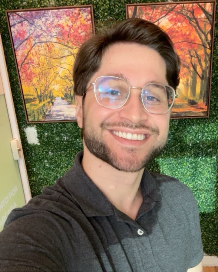 Retrato de Lucas Falcão Nogueira, neuropsicólogo e fundador